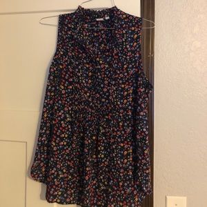 Floral maternity top